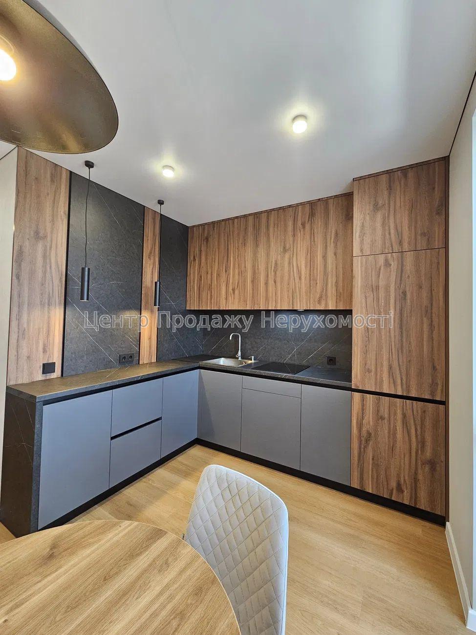 Фото Продаж квартири в ЖК 