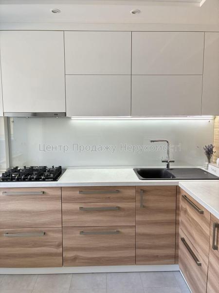 Продам 3-комнатную квартиру