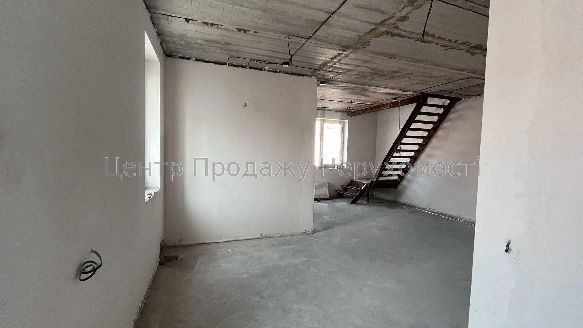 Фото Продам 2к дворівневу квартиру в ЖК 