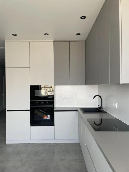 Продам 2-комнатную квартиру в новостройке, ЖК Варшавский 3