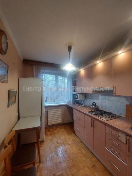 Продам 2-кімнатну квартиру