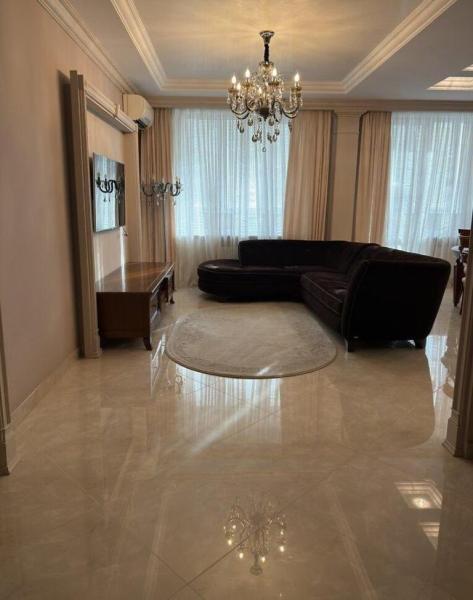 Продам 3-комнатную квартиру, ЖК «Армейский»