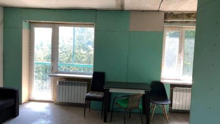 Продам 2-кімнатну квартиру