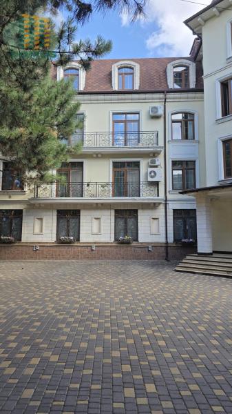 Продам 2-кімнатну квартиру