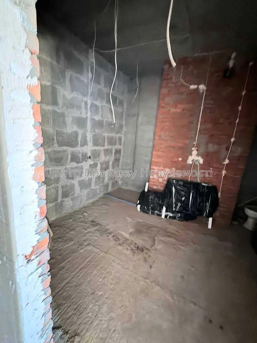 Фото Продається 2 кім. квартира на Олексіївці ЖК Адмірал10