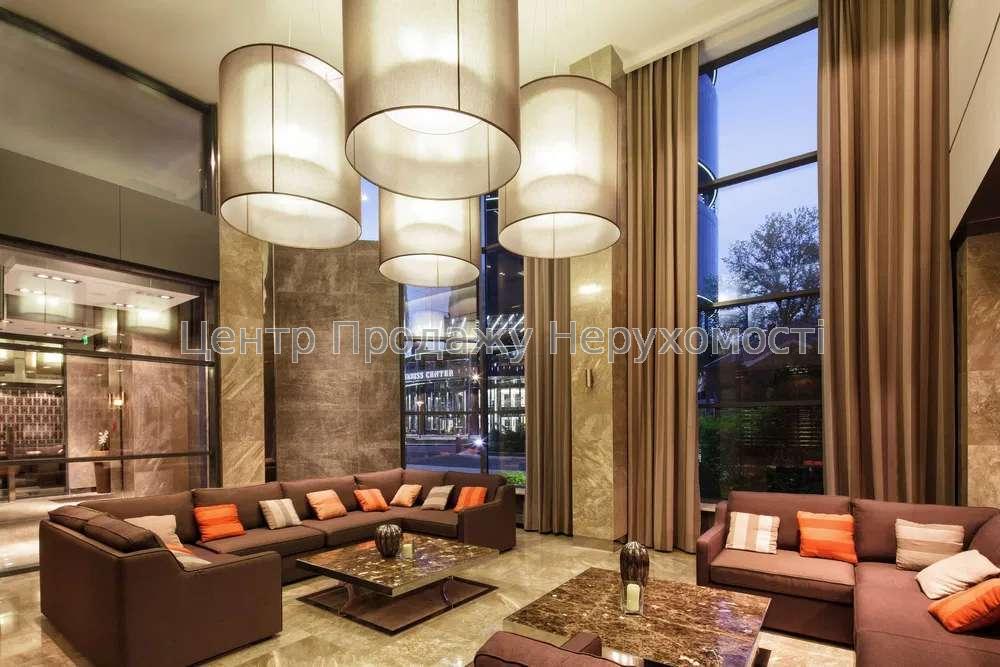 Фото Пропонуємо дворівневу видову квартиру, з двома терасами, 322м2, ЖК 