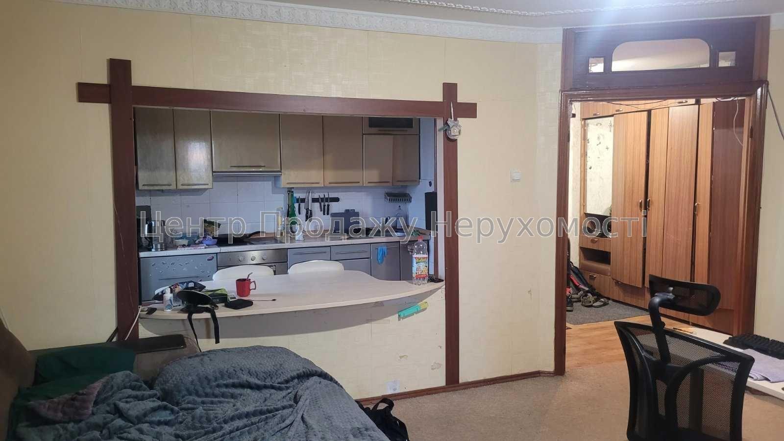 Фото Продам 4х кімнатну квартиру 110м.кв.3