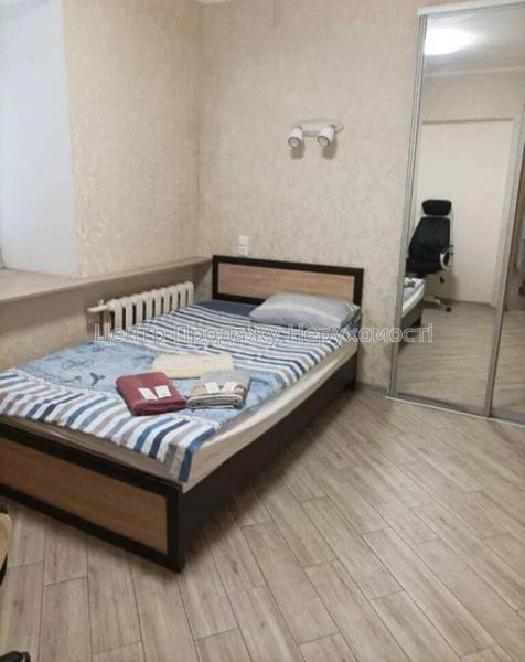 Продам 3-комнатную квартиру