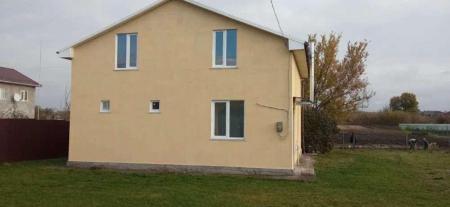 Продам 2-поверховий будинок