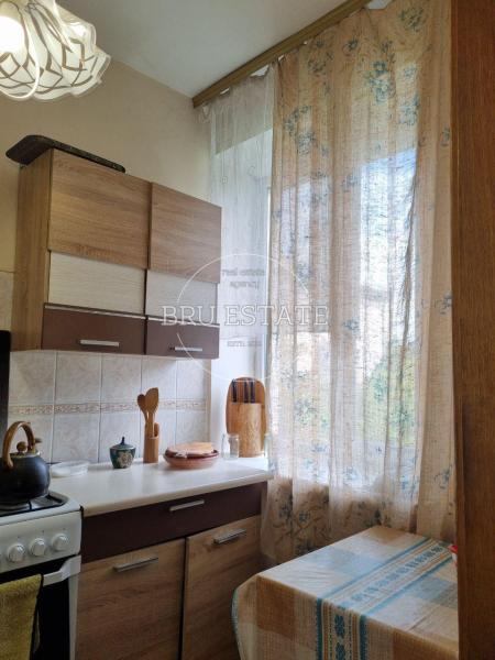 Продам 2-кімнатну квартиру