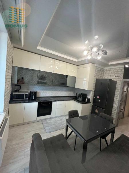 Продам 3-кімнатну квартиру, ЖК&nbsp;«Михайлівське&nbsp;містечко»