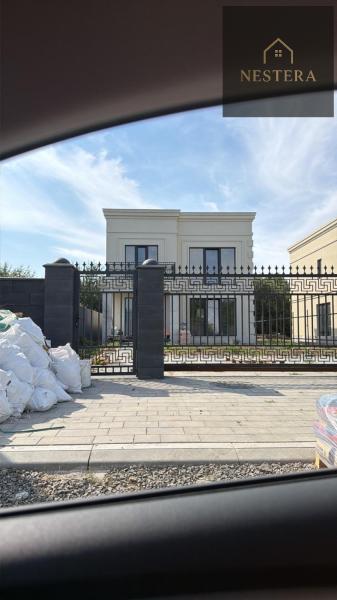 Продам 2-поверховий будинок
