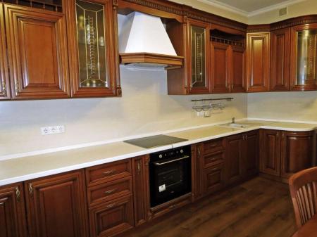 Продам 4-кімнатну квартиру