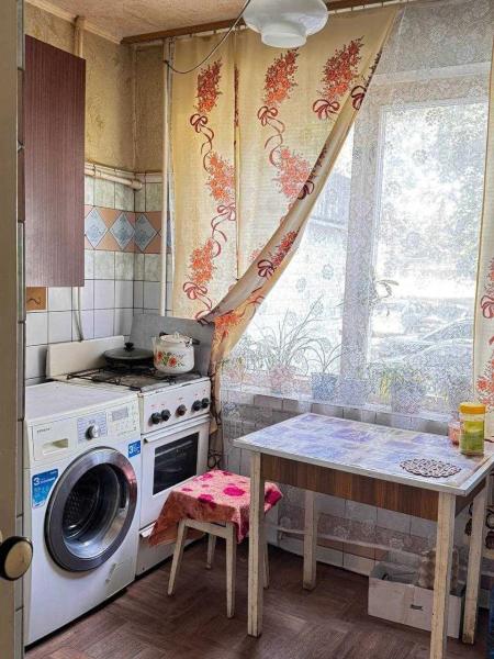 Продам 3-кімнатну квартиру