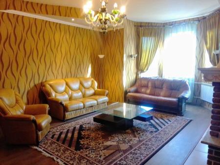 Здам 2-поверховий будинок