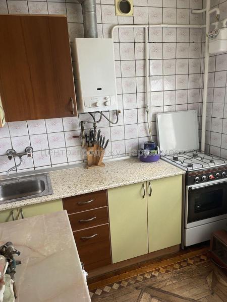 Продам 2-кімнатну квартиру