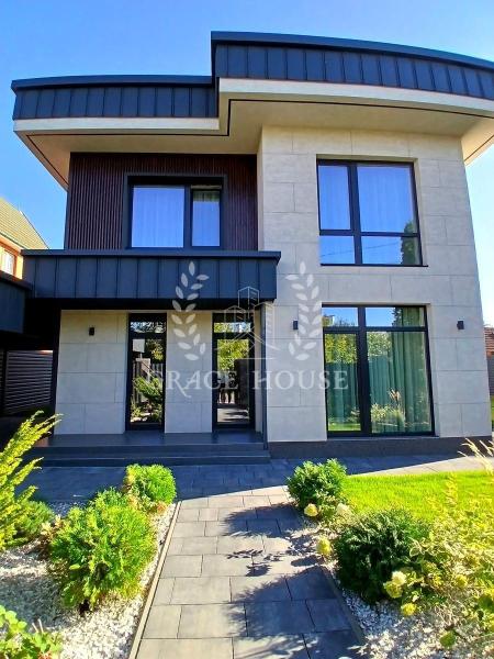 Продам 2-поверховий будинок