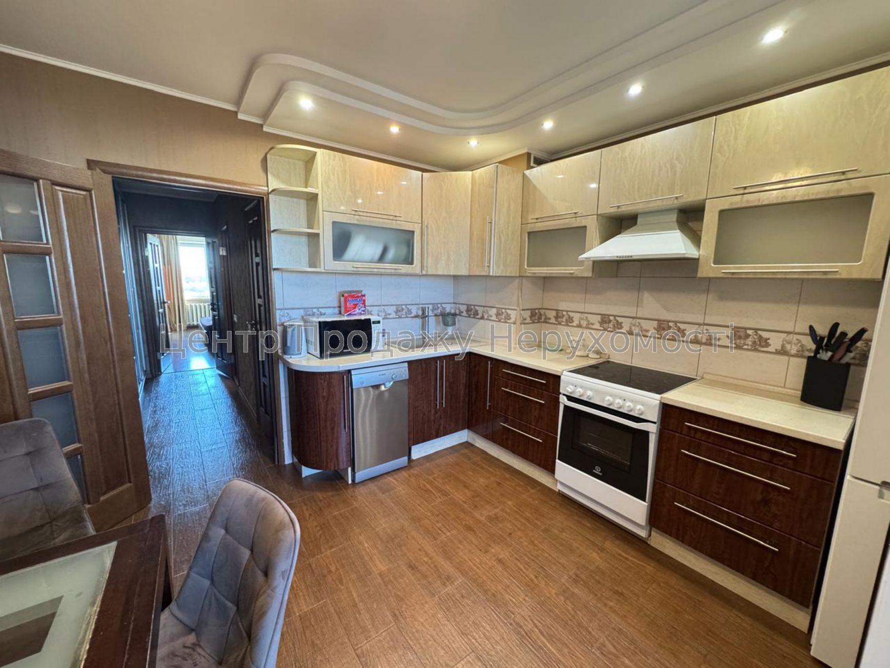 Фото Продаж двокімнатної квартири2