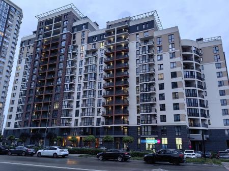 Продам 3-кімнатну квартиру в новобудові, ЖК Krona Park