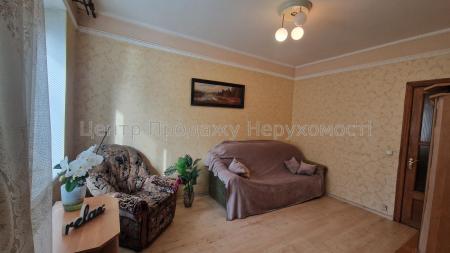 Продам 2-комнатную квартиру