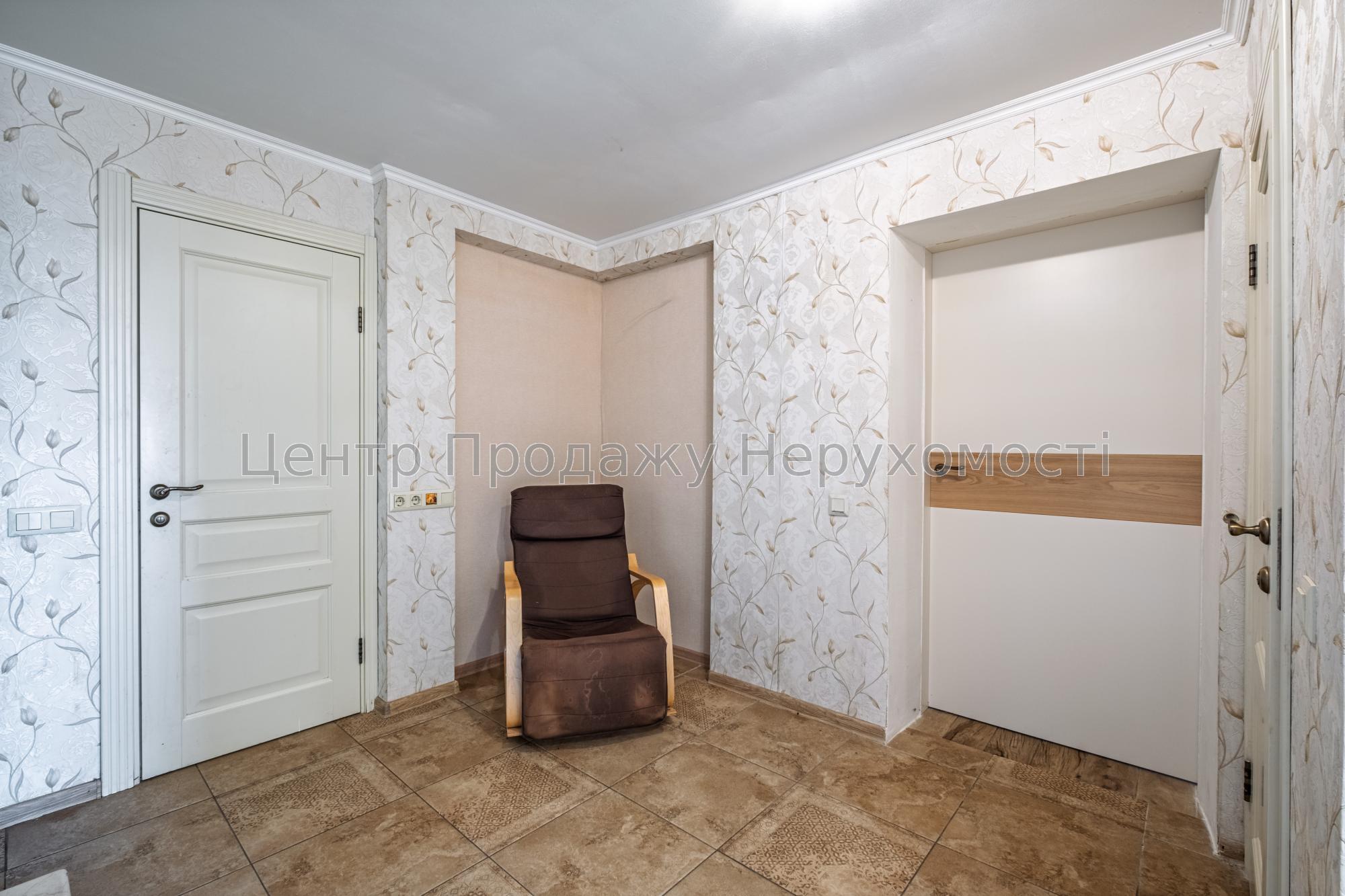 Фото Продам Будинок, який працює без світла28