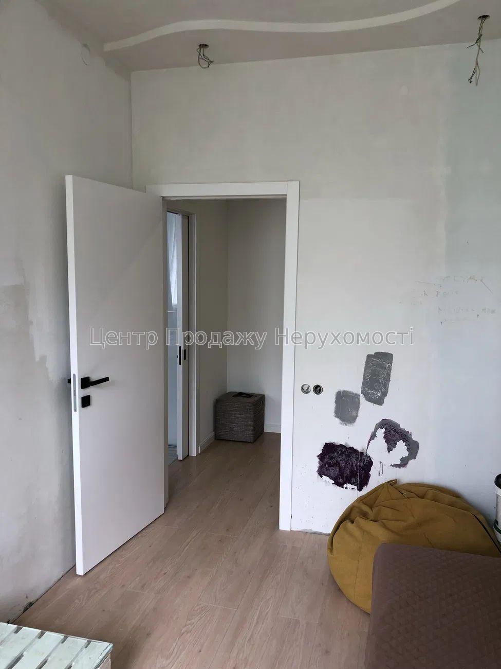 Фото Продається 3-кімнатна квартира в Харкові. ХТЗ11