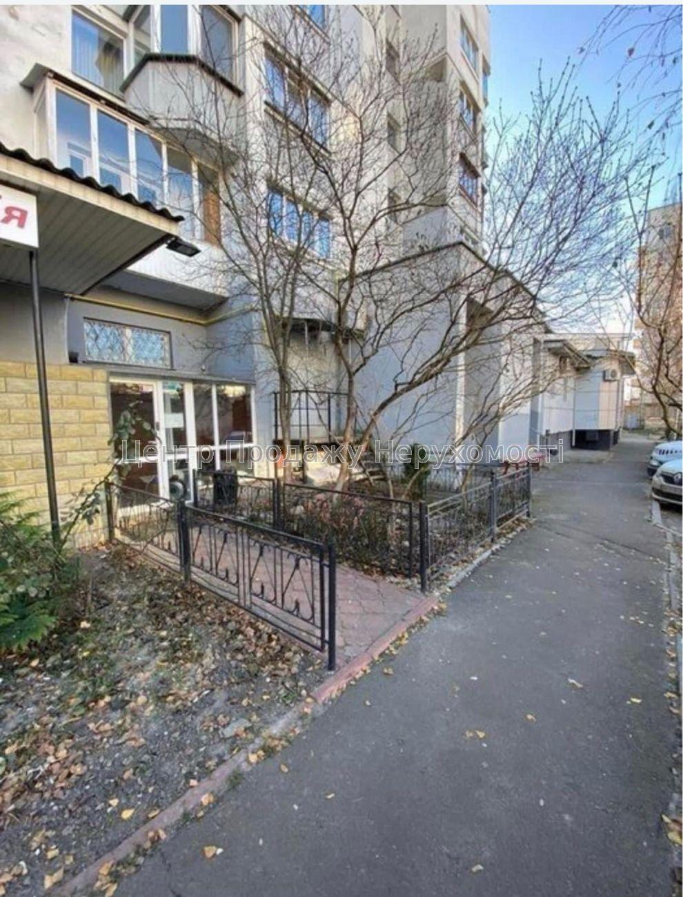 Фото Для тих, хто полюбляє ВЕЛИКЕ, квартира на Тулузи ІВ6