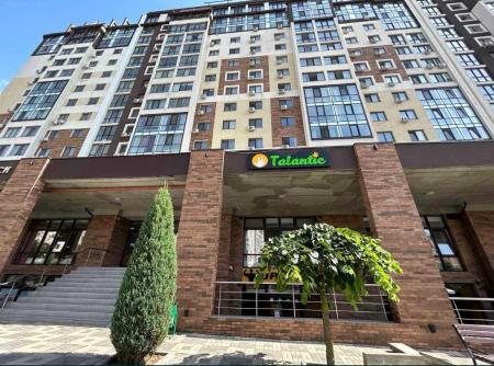 Продам 2-комнатную квартиру в новостройке, ЖК «Приморские Сады»