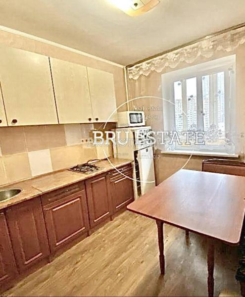 Продам 1-кімнатну квартиру