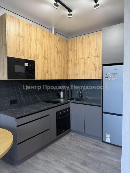 Продам 2-кімнатну квартиру
