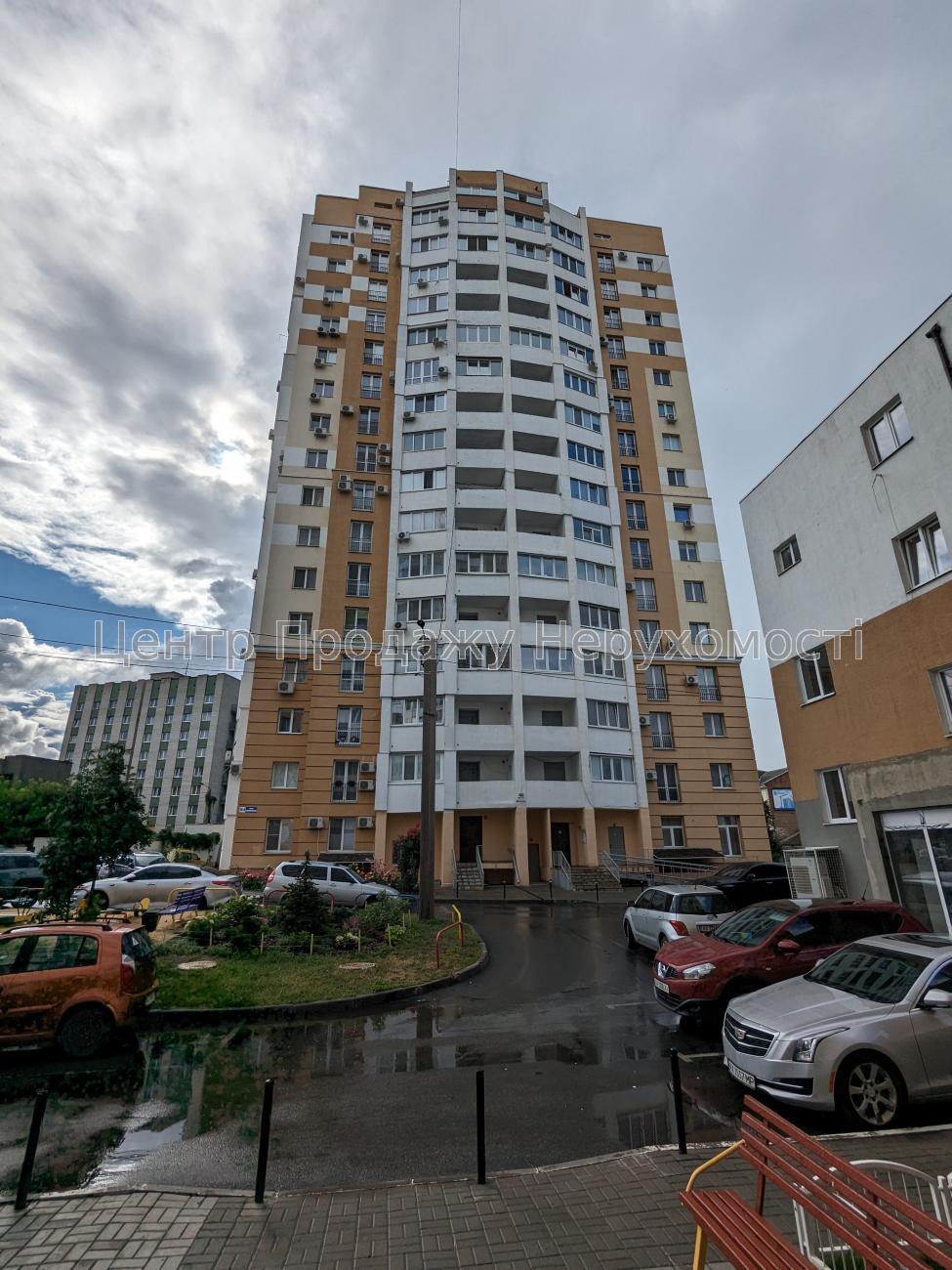 Фото Продам видову 2 кімнатну квартиру в ЖК 