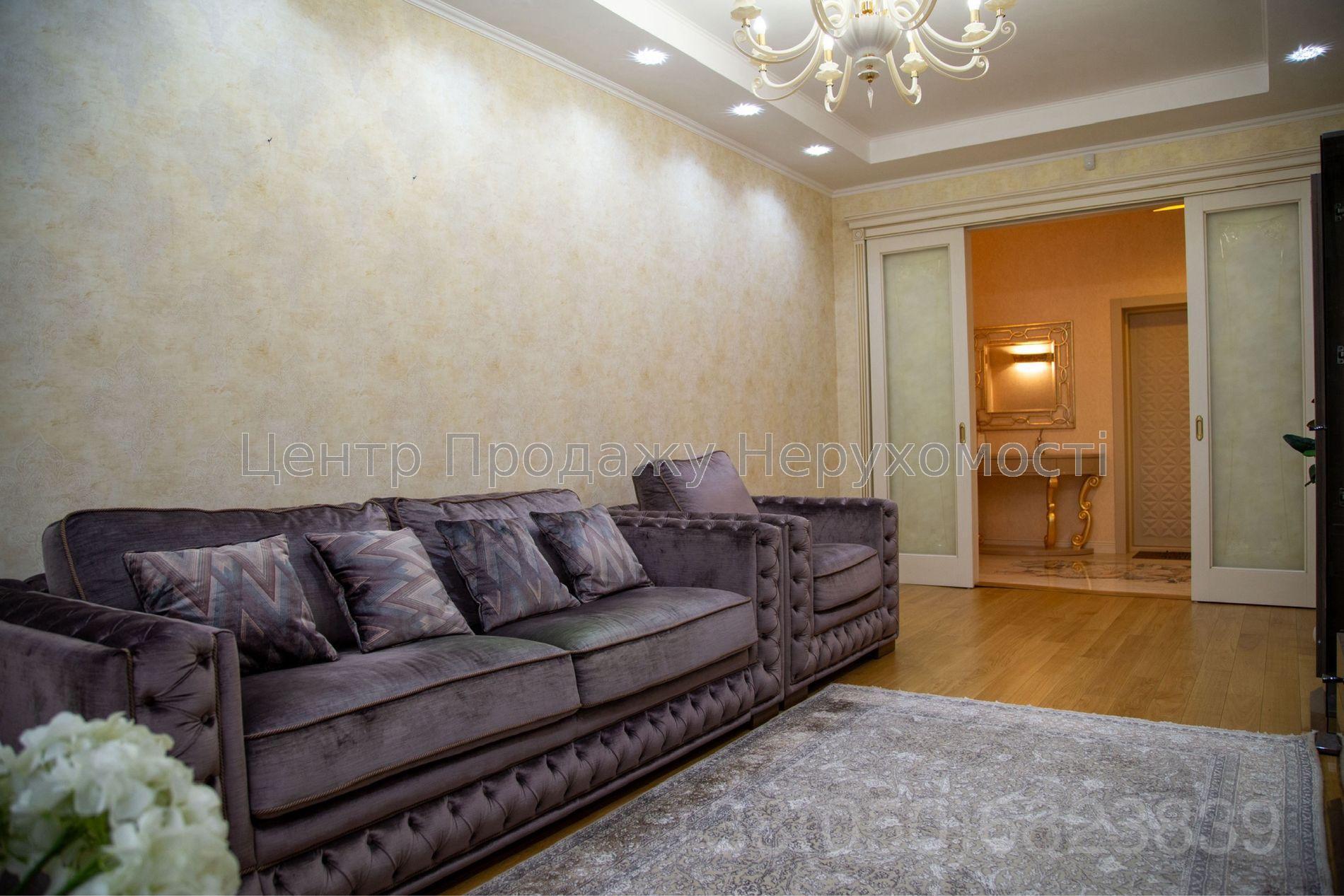 Фото Продаж квартири4