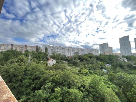 Продам 2-кімнатну квартиру