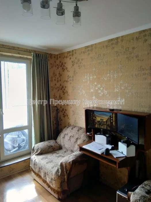 Фото У продажу 1кімнатна квартира, метро Перемога5