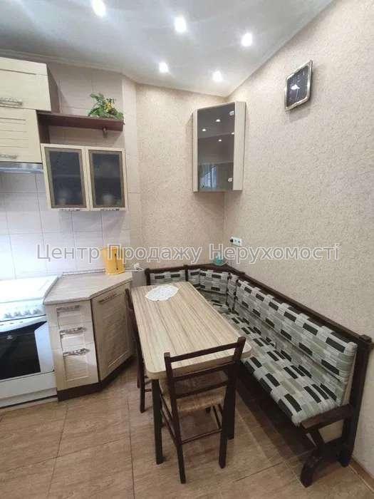 Фото Продам 3 к квартиру у центрі міста, з ремонтом, G 84