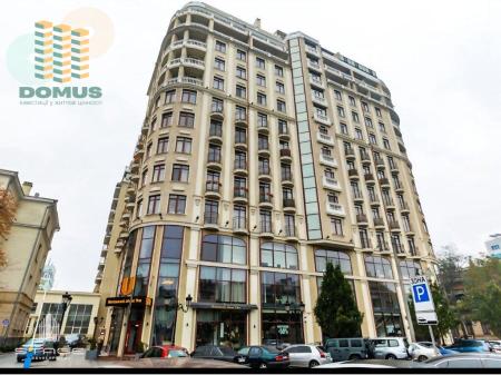 Продам 4-кімнатну квартиру