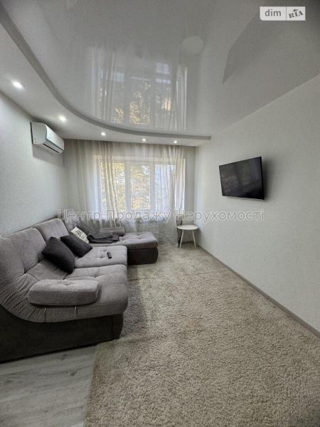 Продам 2-комнатную квартиру