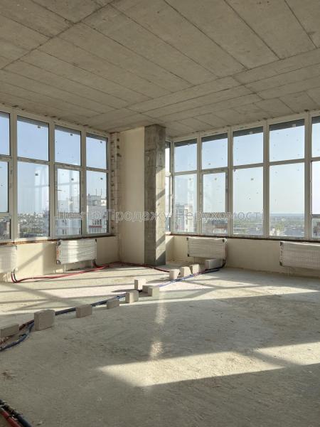 Продам 2-кімнатну квартиру в новобудові, ЖК&nbsp;«Кристал»