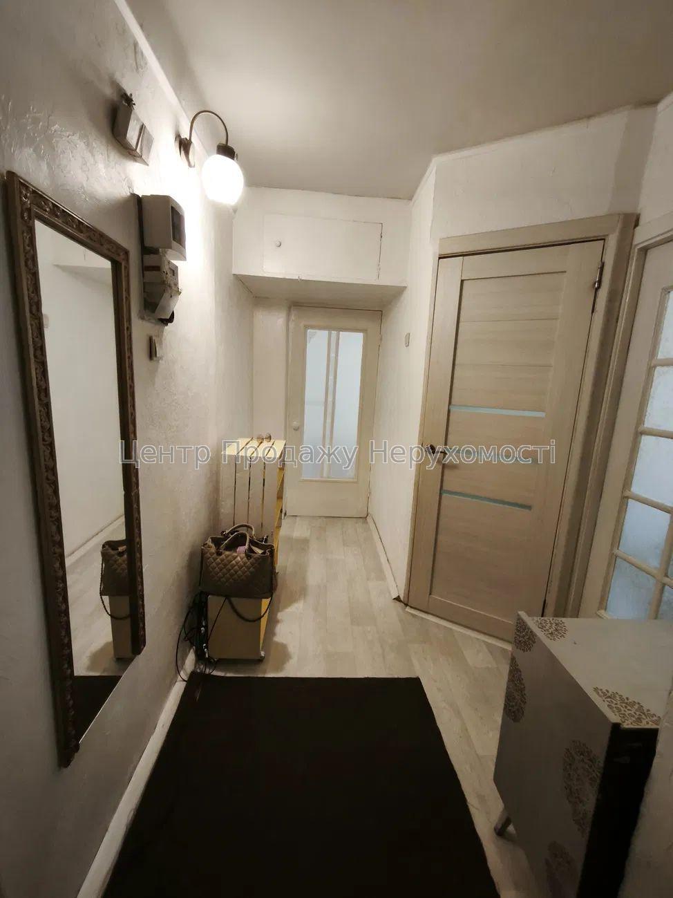 Фото Продам 1-кімнатну квартиру біля метро Мінська18