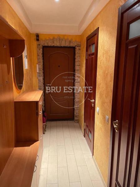 Продам 3-комнатную квартиру
