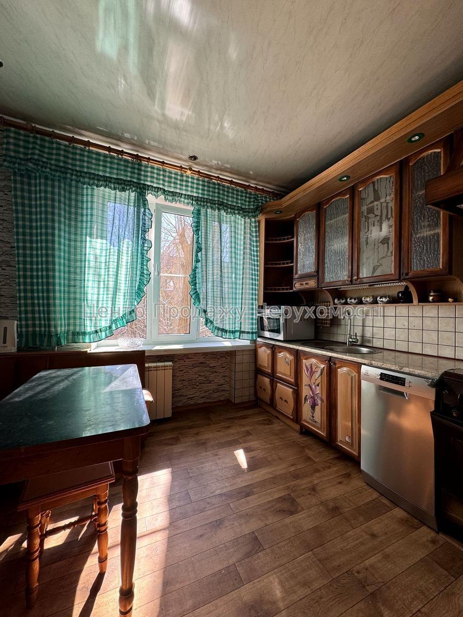 Фото Продаж 2-кімнатної квартири у Харкові. Центр4