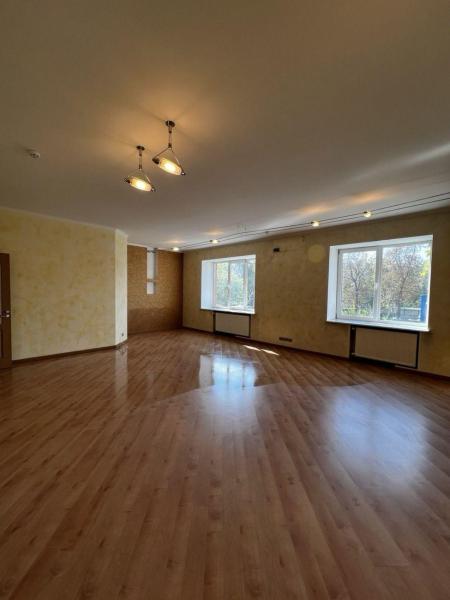 Продаж квартири