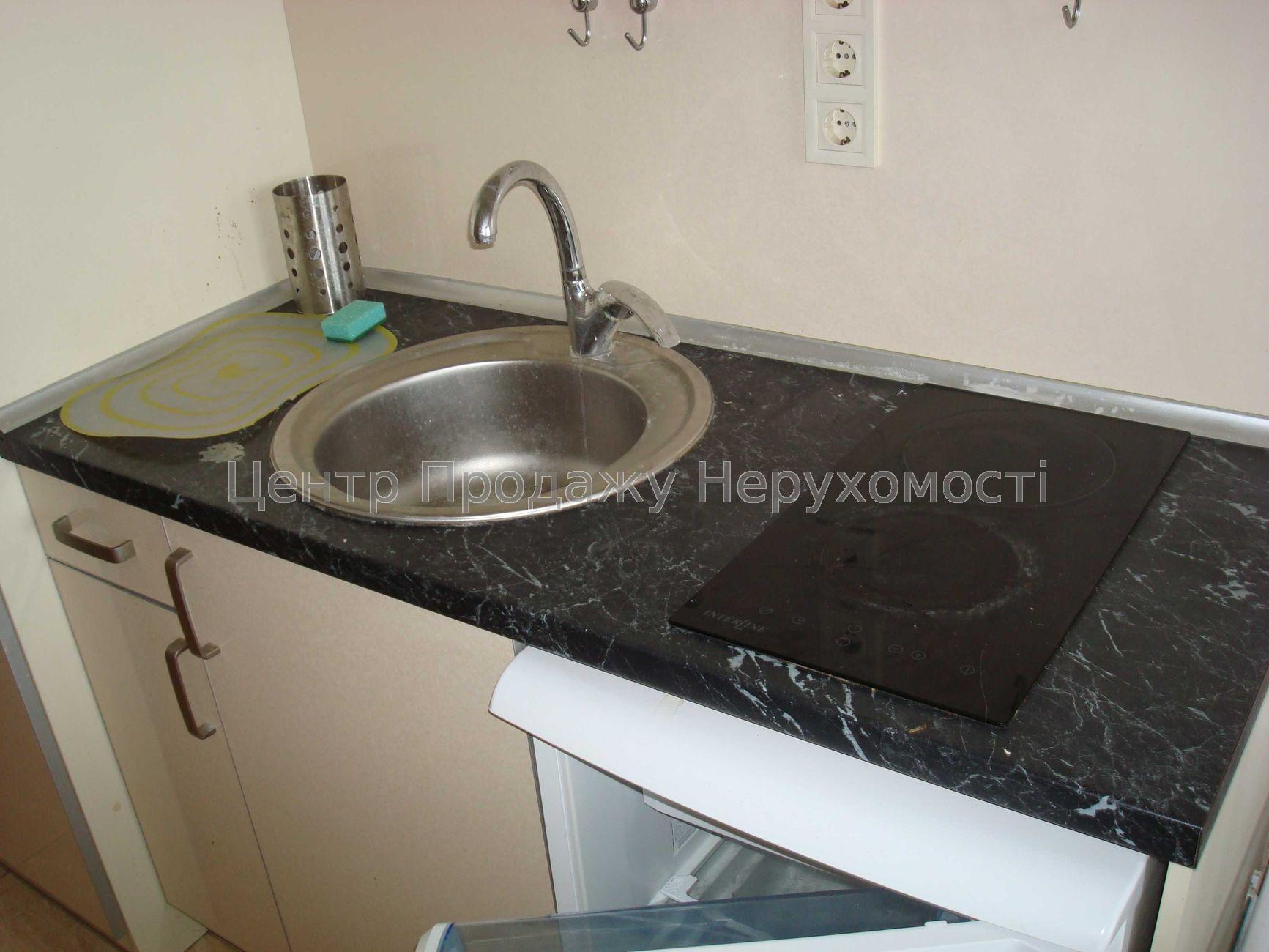 Фото Продаж малогабаритки. Олексіївка.метро Олексіївська6