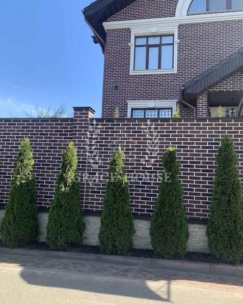 Здам 3-поверховий будинок