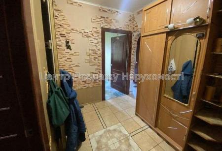 Продам 2-кімнатну квартиру