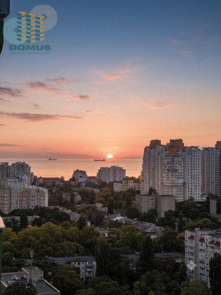Продам 2-кімнатну квартиру, ЖК&nbsp;«Чотири&nbsp;сезони»