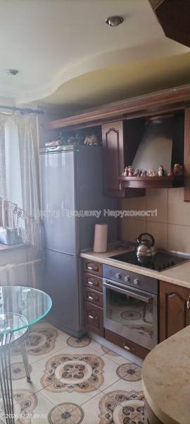 Продам 2-кімнатну квартиру