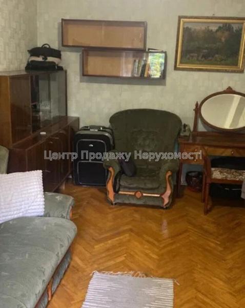 Продам 2-кімнатну квартиру