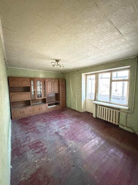 Продам 2-кімнатну квартиру