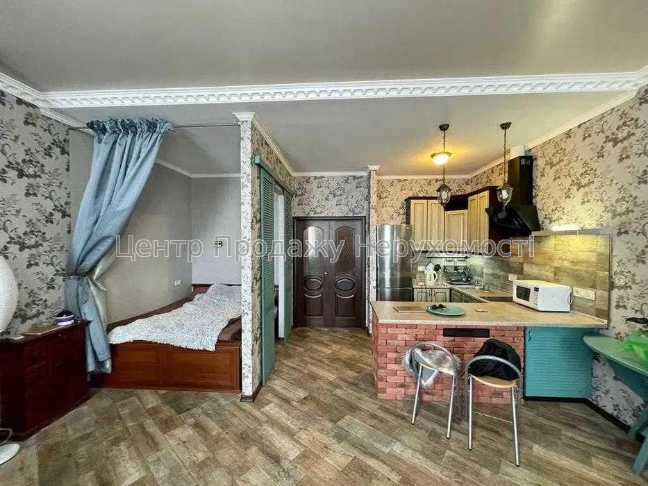 Фото 2 к, Киев, Центр, ул. Жилянская 1185